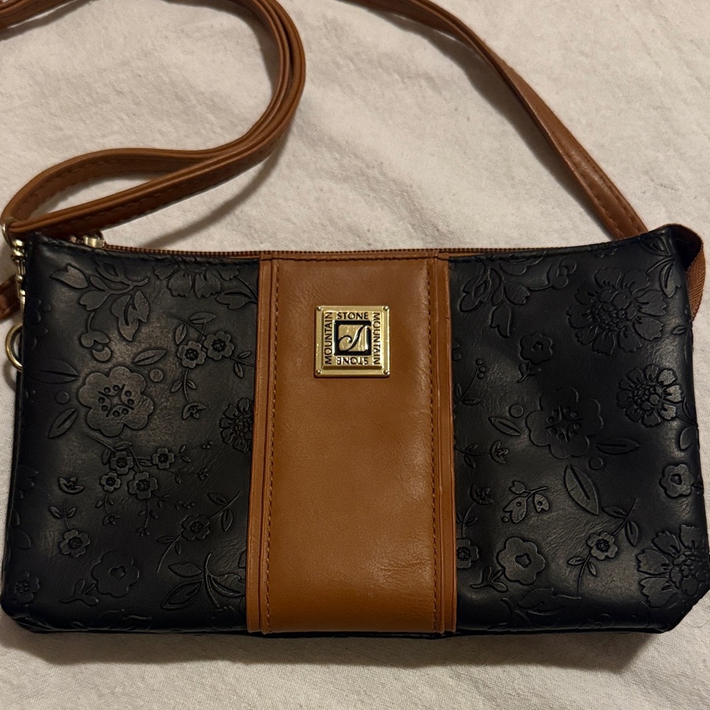 Stone Mountain Black/Tan Nubuck Embossed Floral Crossbody Bag